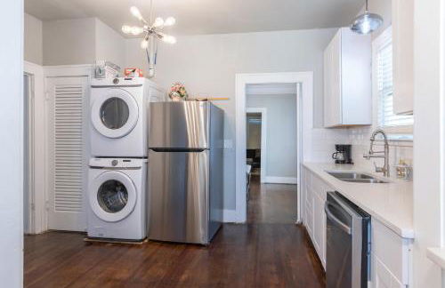 Luxurious 6 bedroom villa near downtown - Foto 26