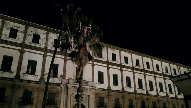 Antiguo edificio de Valcárcel