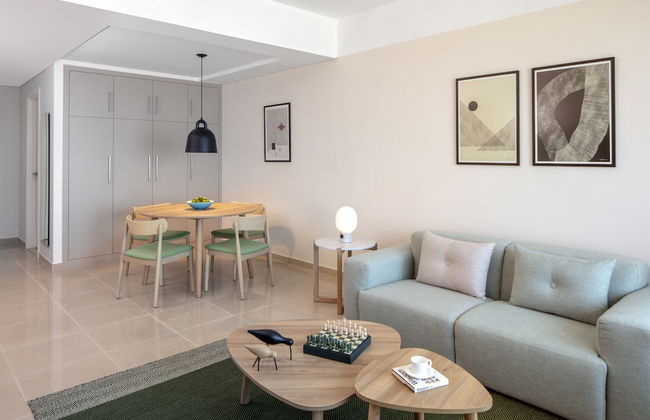 Staybridge Suites Dubai Financial Centre by IHG - Photo 10