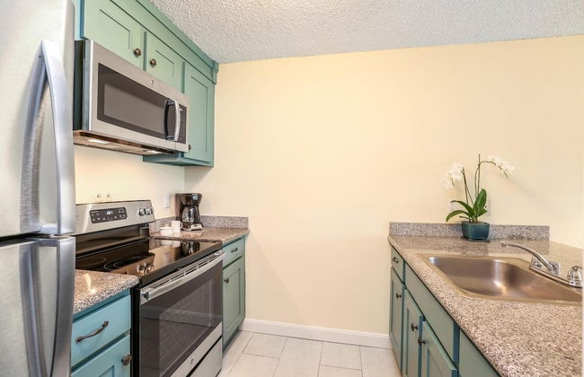 Beautifully Upgraded, Full Kitchen, Comfy King Bed, Ac 1 Bedroom Condo by RedAwning - Foto 8