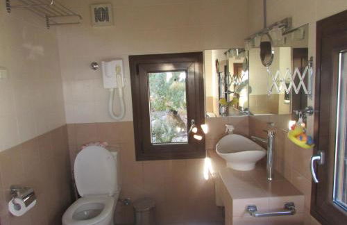 Το Σπιτι με την Σπηλιά - Foto 45