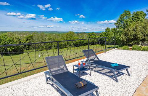 Villa Rok with Private Pool & Sunset Views near Pula - Foto 7