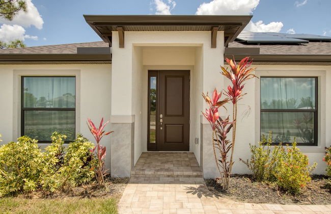 Sirenia by Avantstay Gorgeous Cape Coral Home w/ Pool & Modern Interior - Foto 26
