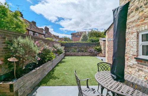 Four Priory Road, Chichester - Foto 16