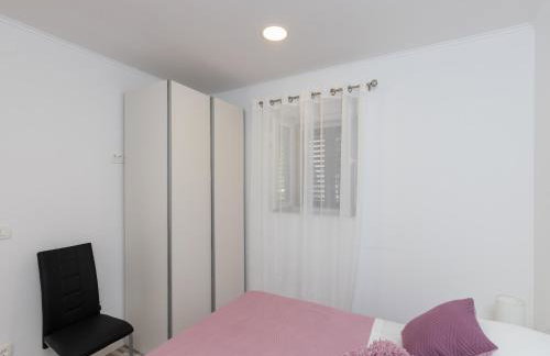 Holiday Home Monika - Two Bedroom Holiday Home with Terrace and Sea View - Photo 14