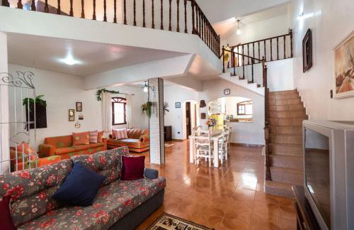 Itanhaém Casa ampla com piscina e churrasqueira a 300m da praia - Foto 25