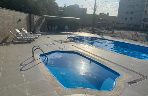 Quarto em AP com Piscina - Foto 2