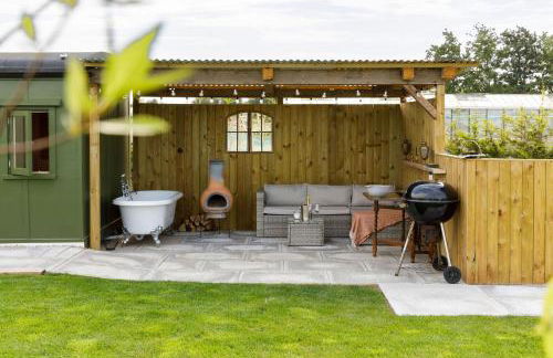 Beautifully Restored WW2 Carriage - Sleeps 6 - Foto 42