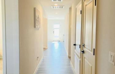 Modern 4BR home in Casa Grande 65 inch TV - Foto 9