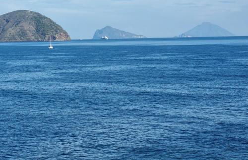Isole Eolie, Vulcano - Favoloso bivani con piscina acqua di mare e vista sulle isole eolie - Foto 18