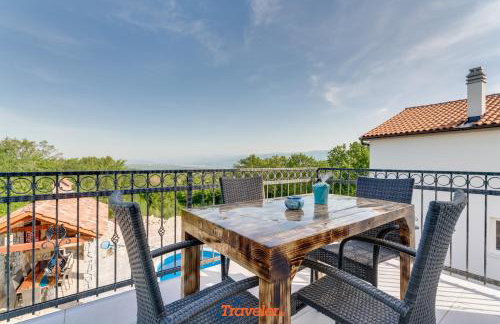 Villa Hlapa-new modern villa near beach - by TRAVELER tourist agency Krk - Foto 36