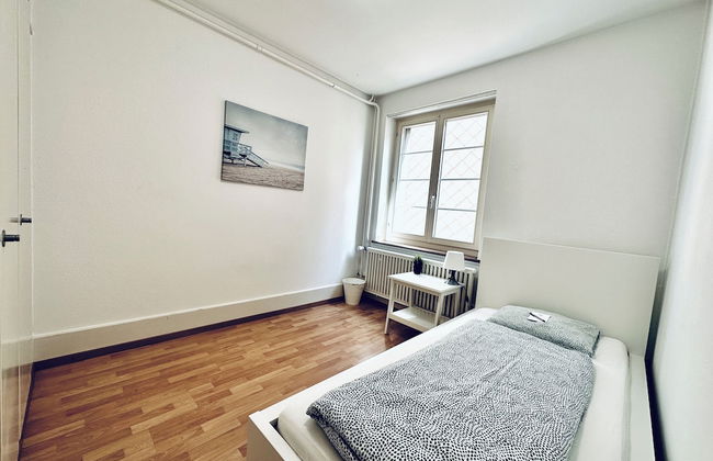 ZIMMERzuVERMIETEN.ch Balsthal - Foto 3