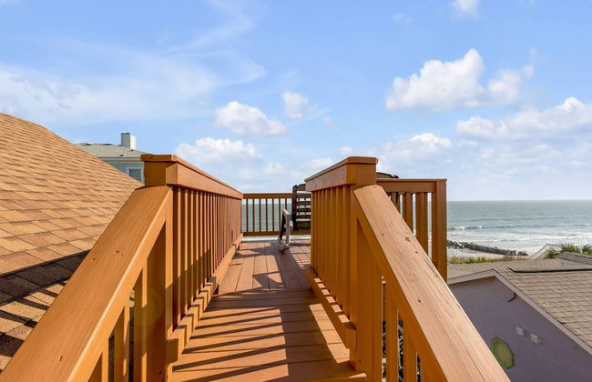 Oceanfront w Pool Panoramic Deck Views 5bdr Folly Ocean Breeze by Avantstay - Foto 53