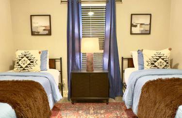 Spacious Family Gem, Close to Lake, Hot Tub - Foto 15