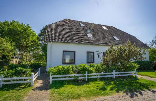 Wildrose EG (2) - Photo 1