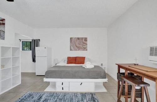 Central Stunning Villa with Heated Pool Cabana - Foto 23