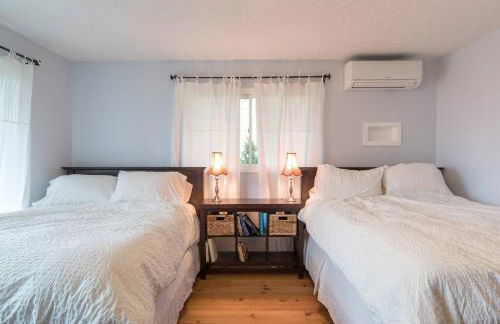 The Flying Whale-MountTabor. - Photo 37