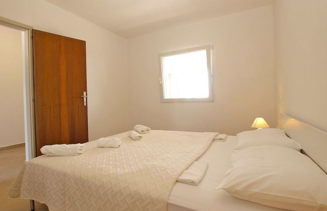 Apartment 1215 - Photo 7