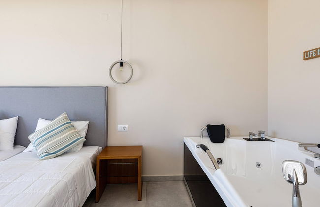 Theo Star Beach Hotel - Photo 42