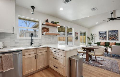 Cozy Austin Retreat - Mins to Q2 & The Domain - Foto 10