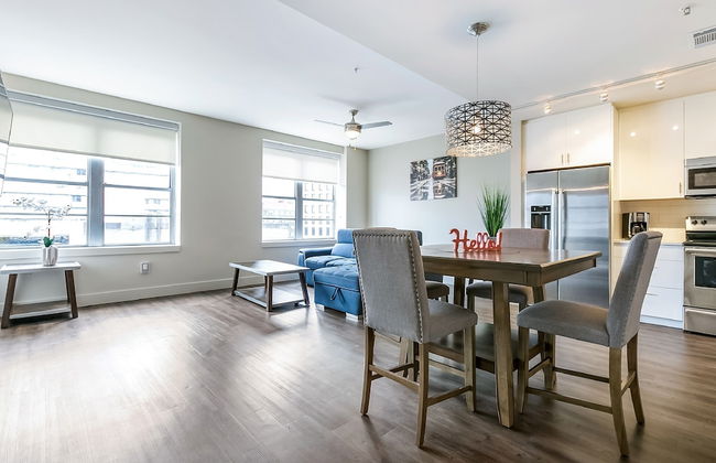 Modern Condos in California Building by Hosteeva - Foto 53