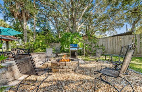 WATERFRONT Kayakers Dream nature lover cottage - Photo 3