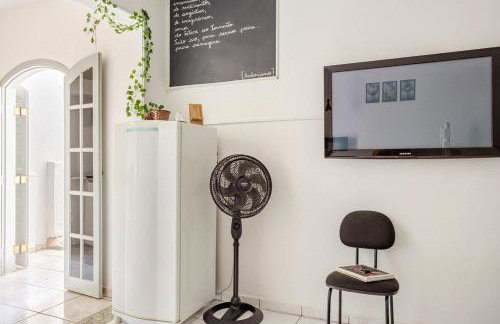 Studio 3 Aconchegante Lareira Prático e Acessível - Foto 1