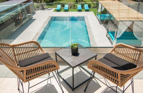 Antonia Villa - Luxurious Serenity with Private Pool, by ZanteWize - Foto 6