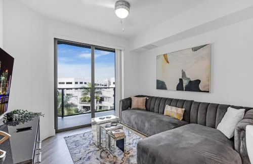 Tranquil 1 Bed Escape in Doral With Free Parking - Foto 2