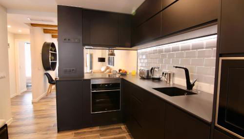 El CONSEJERO de Indias free parking by Cadiz4Rentals - Foto 2