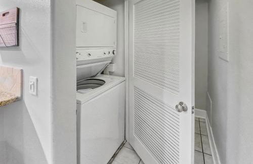 Oceanfront Condo with Front Patio, Gas Grill, Fire Pit - Prime Location!! - Foto 14