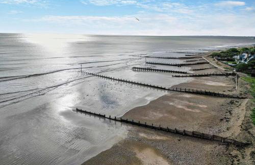 4 Bed in Bognor Regis oc-81446 - Photo 19