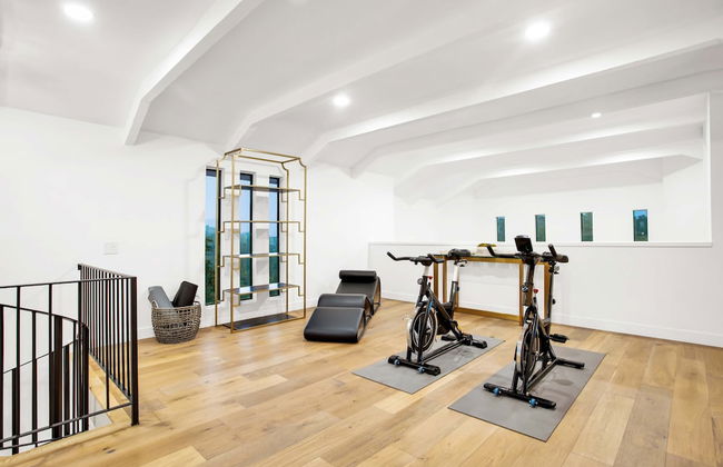 Dona Teresa by Avantstay Home Studio, City Views - Photo 29