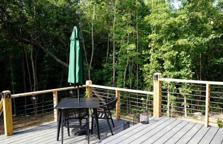 Romantic Escapes in this Stunning A-Frame in North Carolina with Access to a Private Hot Tub and Fire Pit - Foto 12