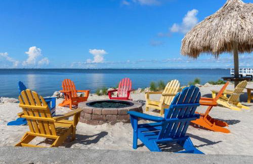 227-WIFI, New Paint, AMAZING Views, Close to BUCS stadium - Foto 40