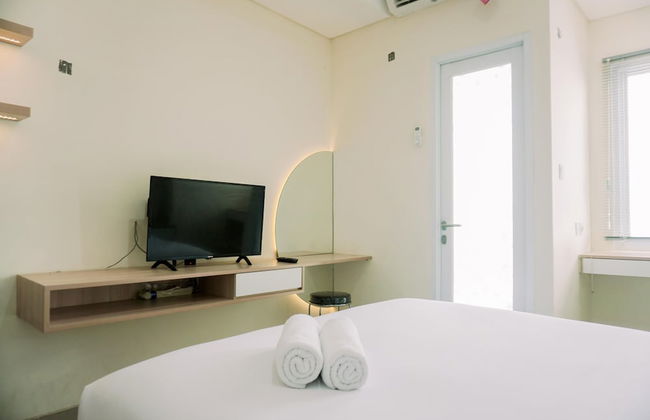 Homey Living And Comfy Studio Apartment At B Residence - Foto 21