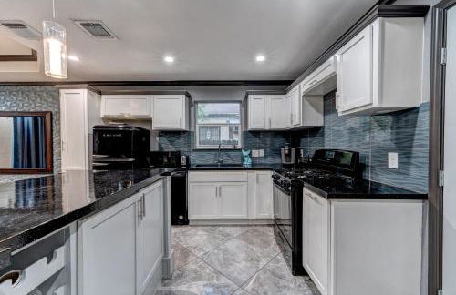 Private Hot tub3BD2BA 2 miles to SA river walk - Foto 38