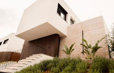 Stunning Design Villa with large private Pool 30sqm - Foto 2