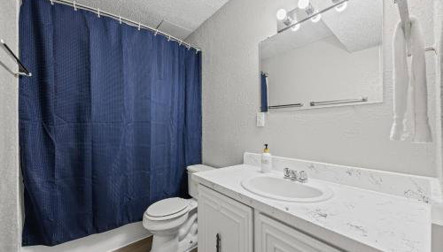 Cozy Modern Oasis near UT - Foto 3, Shower