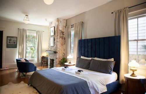 Intimate Library Studio - Minutes to Forsyth Park - Foto 1