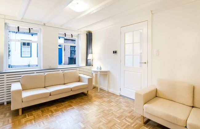 Modern Holiday Home in Groede With a Terrace - Photo 15