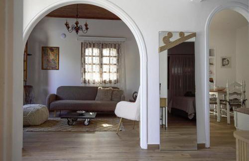 BookHome by Greece Apartments - Photo 2