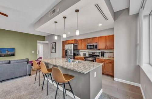 SkyTower 2BD | Parking Available | Downtown - Photo 18