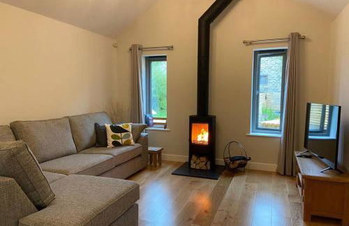 Rinstone Lodge, Thornton-Le-Dale. Moors cottage with hot tub - Foto 11