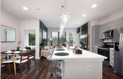 Cozy 2BR-w Parking, Near Rvrwalk, Dome & Conv Ctr - Foto 4