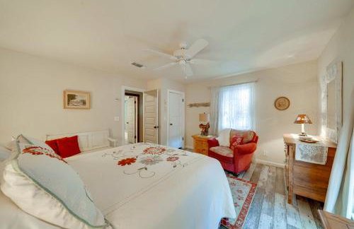 Peaceful Helotes Cabin Fire Pit, 9 Mi to Old Town - Foto 17