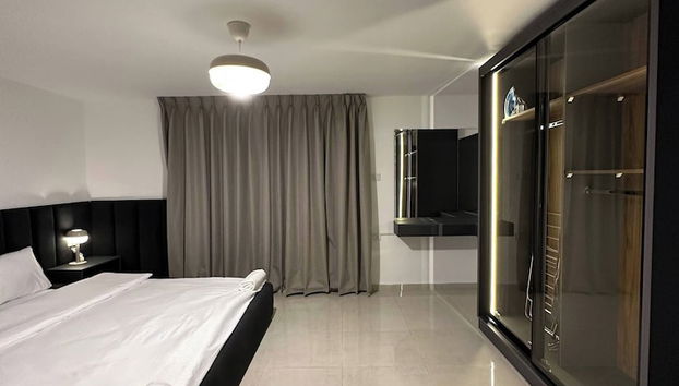 Stylish Luxe Apartment Fr - Foto 3, Habitación