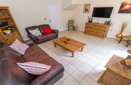 Oysters Sleeps 6 Modern Villa & Dog Friendly - Foto 3