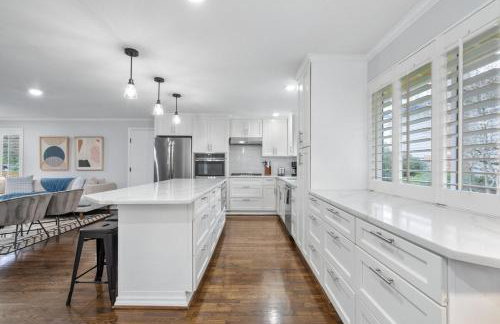 Charming Home in Bellevue Near Downtown n Microsoft - Photo 19