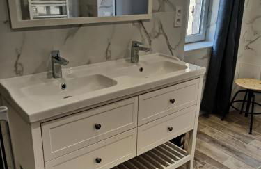 Triplex 110 m2 centre historique avec jacuzzi DINAN - Foto 5